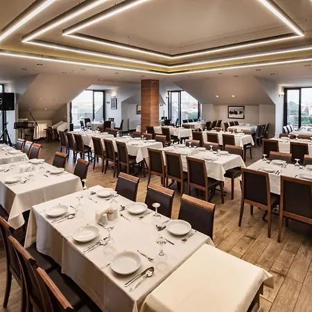 Grand Koeroglu ボル